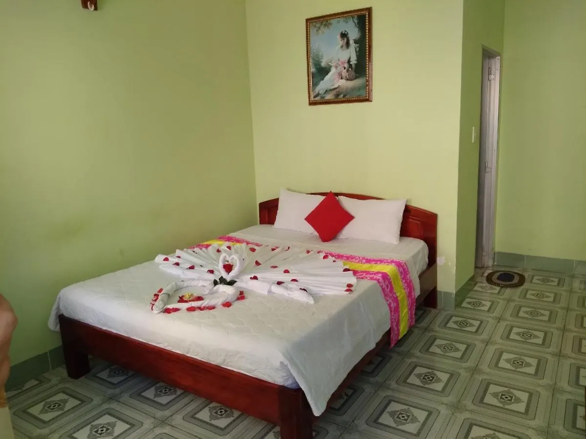 Huong Thao Hotel 붕타우